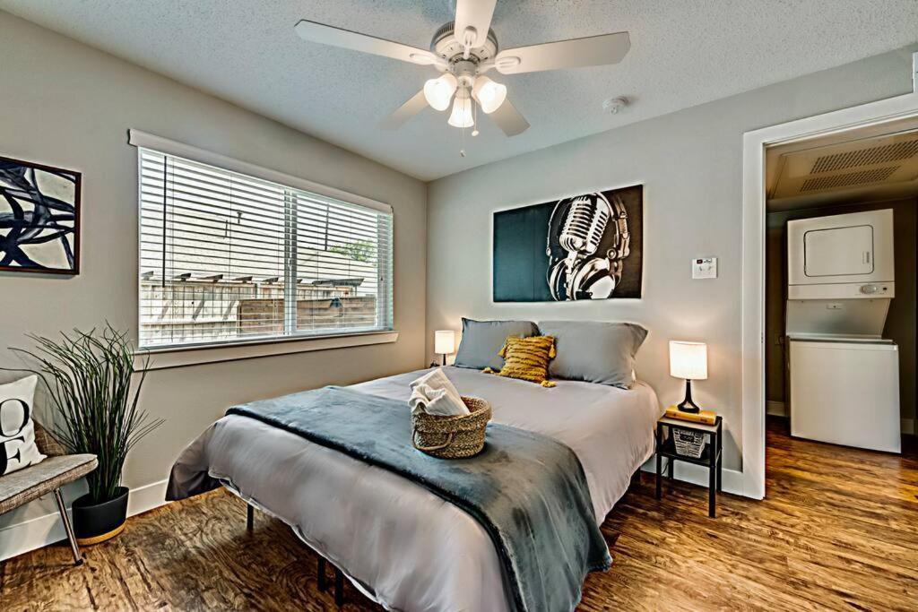 The Rhythm Room Near Downtown Dallas! Exterior foto